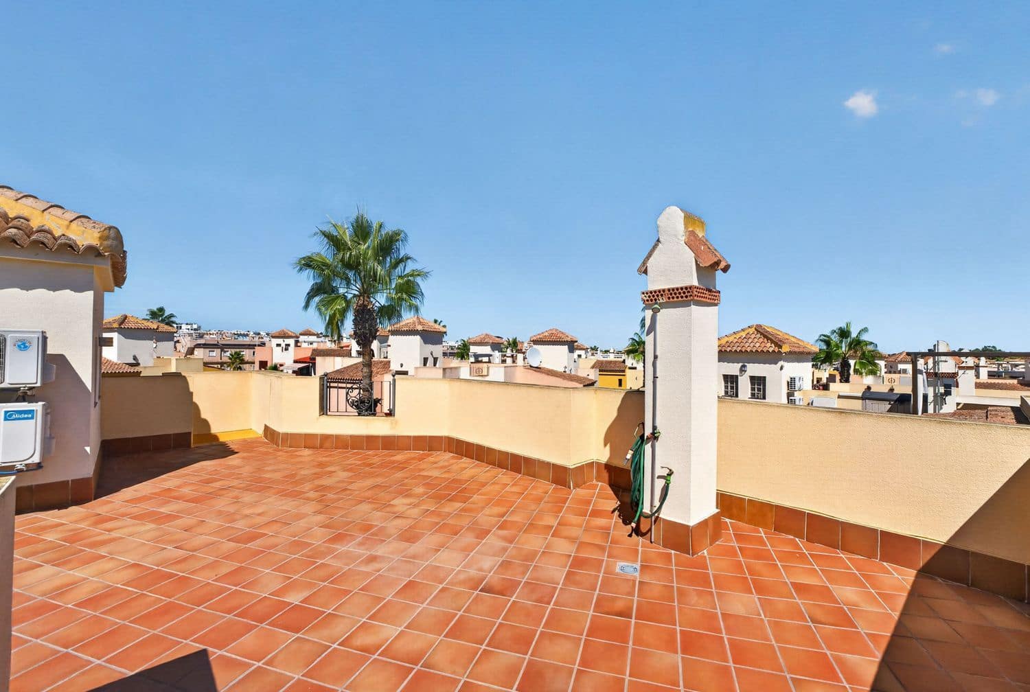 2 quarto Apartamento para venda em Orihuela Costa com piscina garagem - 219 000 € (Ref: 10121144)