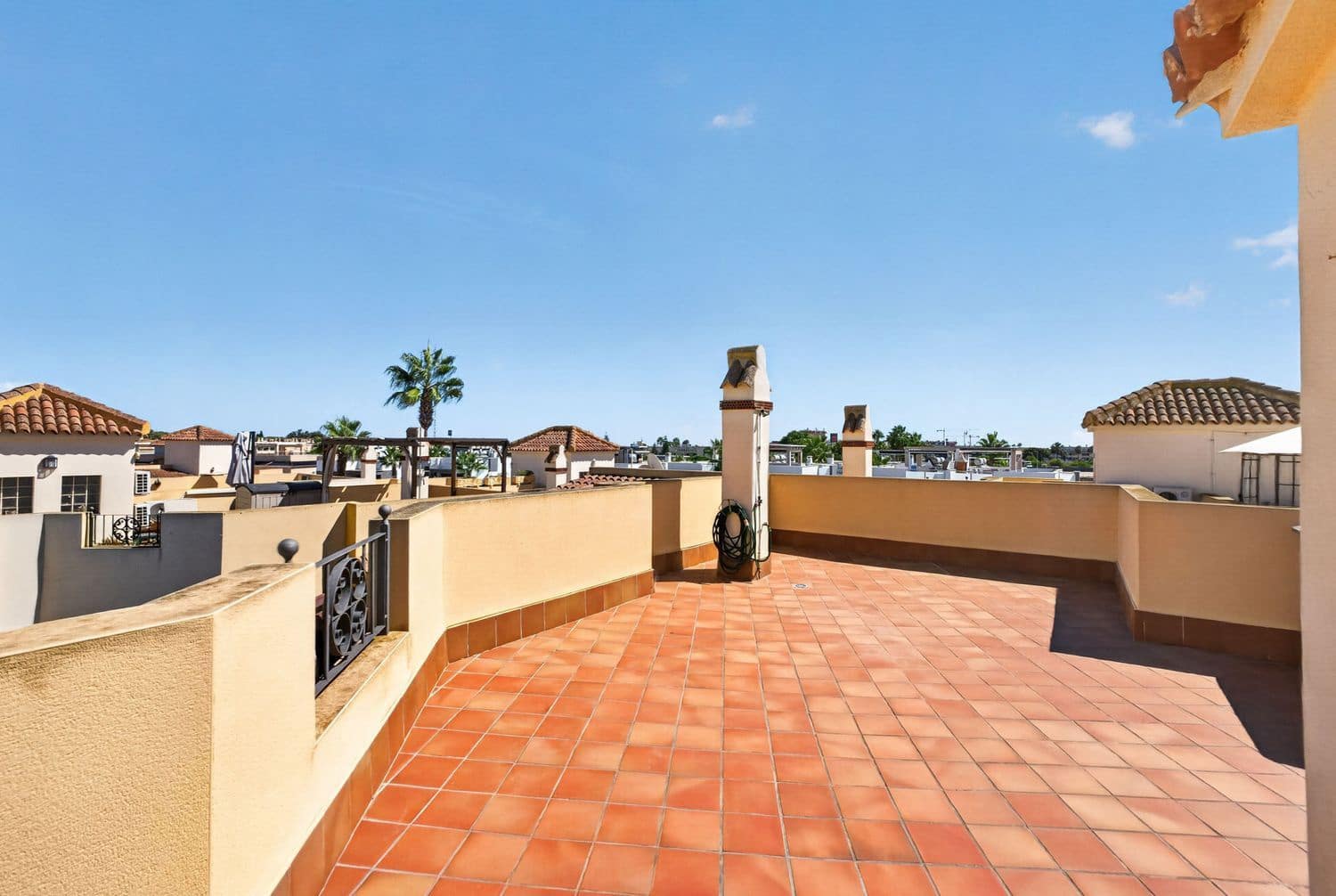 2 quarto Apartamento para venda em Orihuela Costa com piscina garagem - 219 000 € (Ref: 10121144)