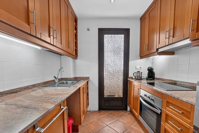 2 quarto Apartamento para venda em Zeniamar - Horizonte - La Campana, Orihuela com piscina garagem - 219 000 € (Ref: 10121144)