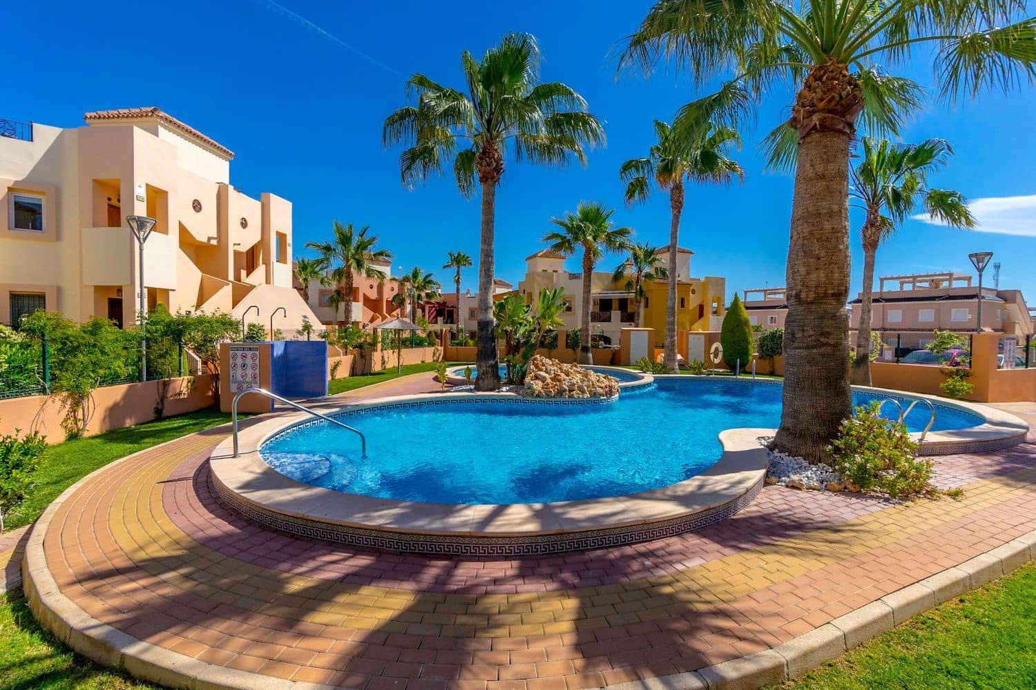 2 quarto Apartamento para venda em Orihuela Costa com piscina garagem - 219 000 € (Ref: 10121144)