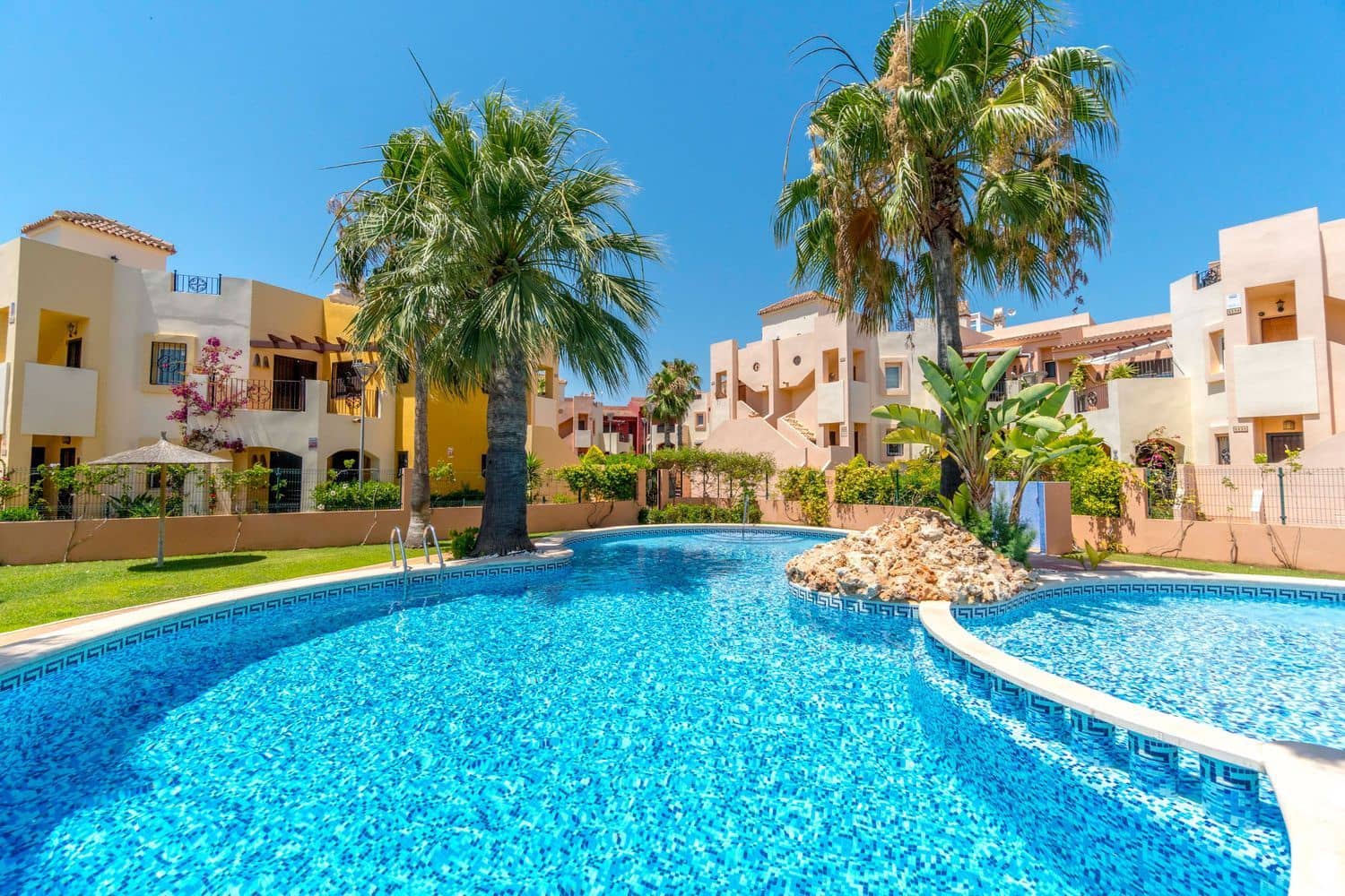 2 quarto Apartamento para venda em Orihuela Costa com piscina garagem - 219 000 € (Ref: 10121144)