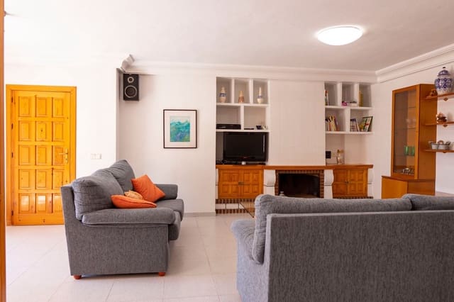 7 quarto Apartamento para venda em Avenida Habaneras - Curva de Palangre, Torrevieja com piscina garagem - 445 000 € (Ref: 6567478)