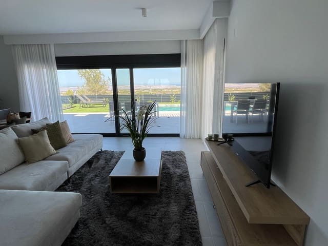 3 camera da letto Villa in vendita in San Miguel de Salinas con piscina garage - 1.000.000 € (Rif: 8135493)