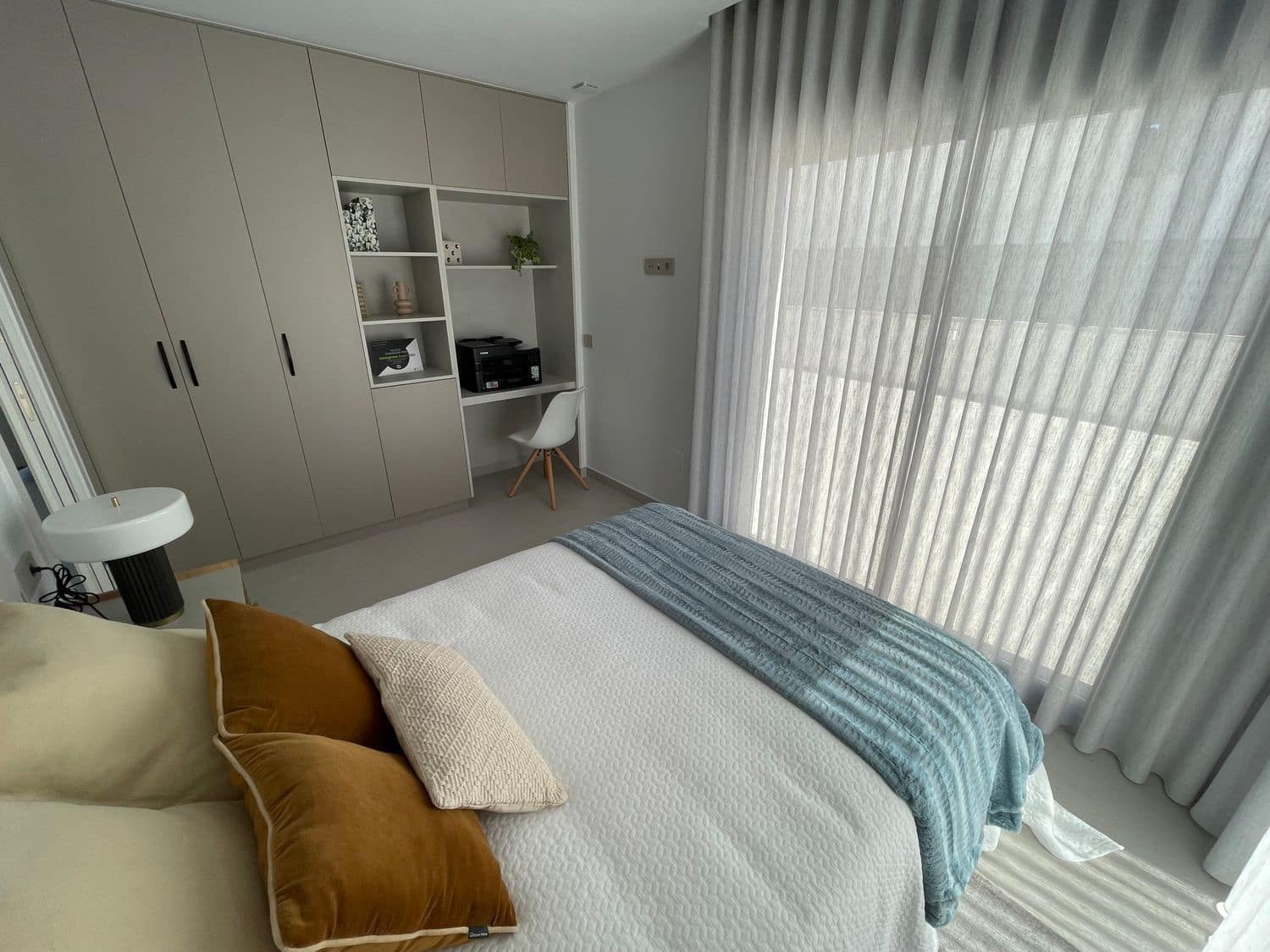 Chalet de 3 habitaciones en San Miguel de Salinas en venta con piscina garaje - 1.000.000 € (Ref: 8135493)