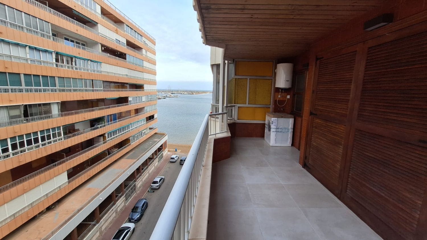 3 soverom Leilighet til salgs i Torrevieja med svømmebasseng garasje - € 225 000 (Ref: 8250996)