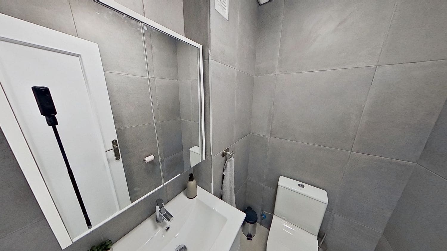 3 soverom Leilighet til salgs i Torrevieja med svømmebasseng garasje - € 225 000 (Ref: 8250996)