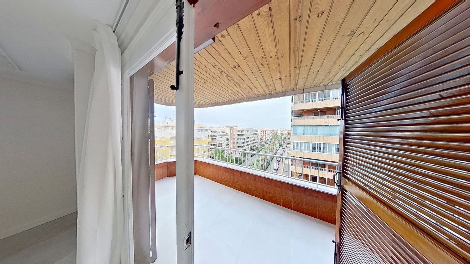 3 soverom Leilighet til salgs i Torrevieja med svømmebasseng garasje - € 225 000 (Ref: 8250996)