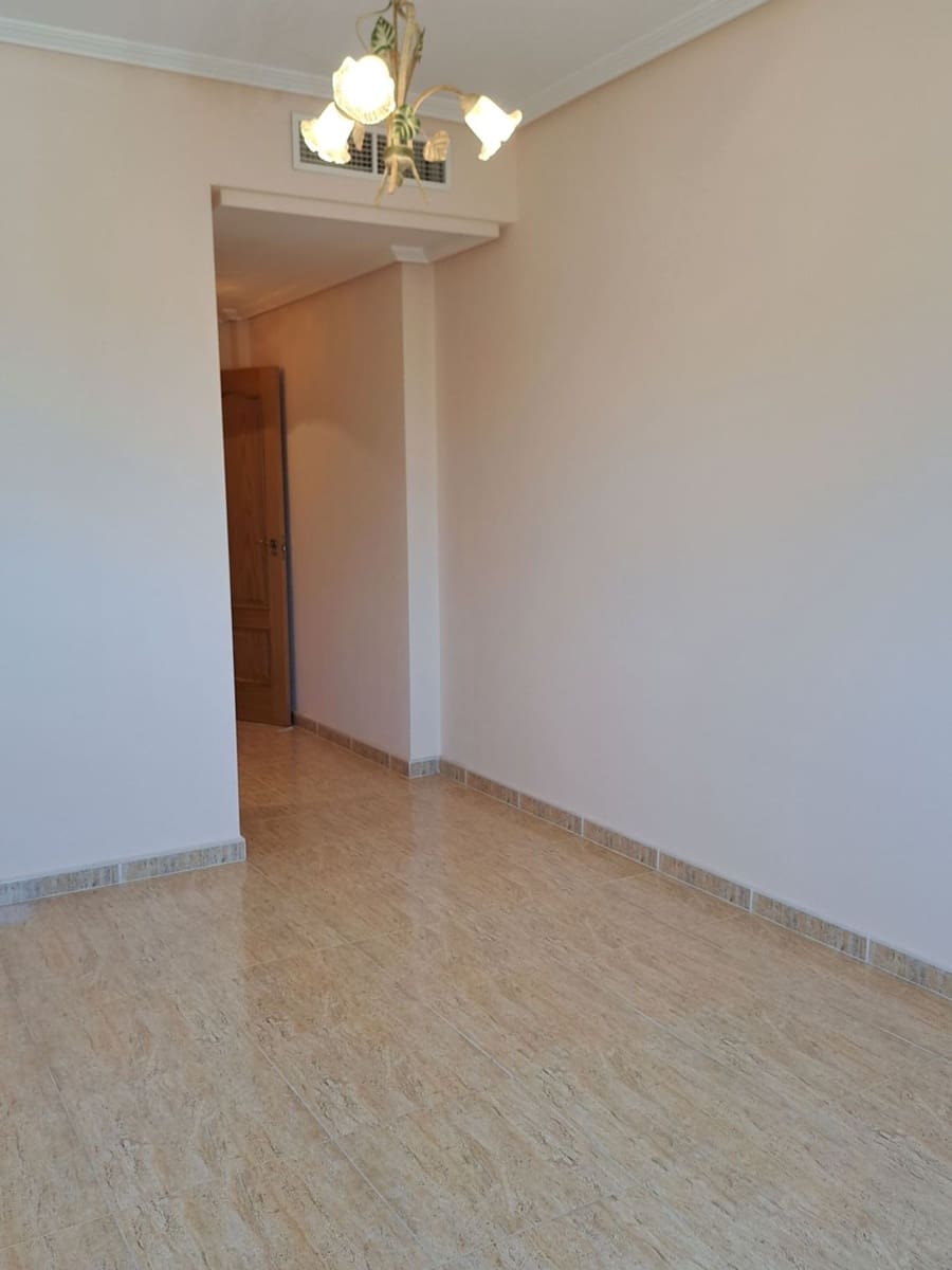 4 bedroom Townhouse for sale in San Miguel de Salinas with garage - € 338,000 (Ref: 8344511)