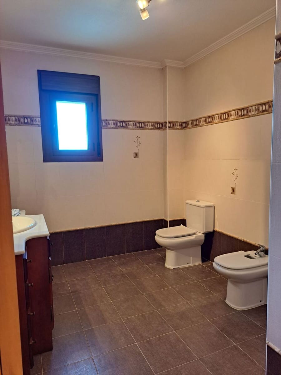 4 bedroom Townhouse for sale in San Miguel de Salinas with garage - € 338,000 (Ref: 8344511)