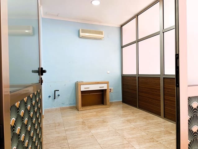 Erhverv til salg i El Molino, Torrevieja - € 85.000 (Ref: 8699351)