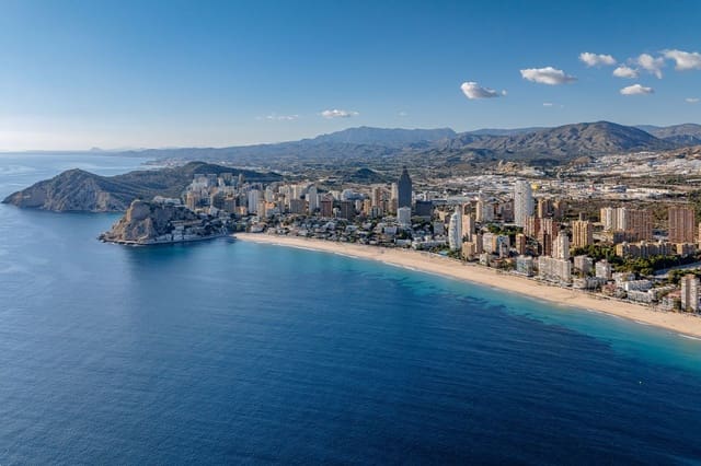 3 soverom Leilighet til salgs i Playa Poniente, Benidorm med svømmebasseng garasje - € 1 462 000 (Ref: 8723448)