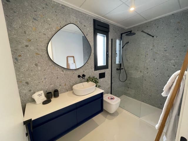 Chalet de 3 habitaciones en San Miguel de Salinas en venta con piscina garaje - 428.900 € (Ref: 8777827)