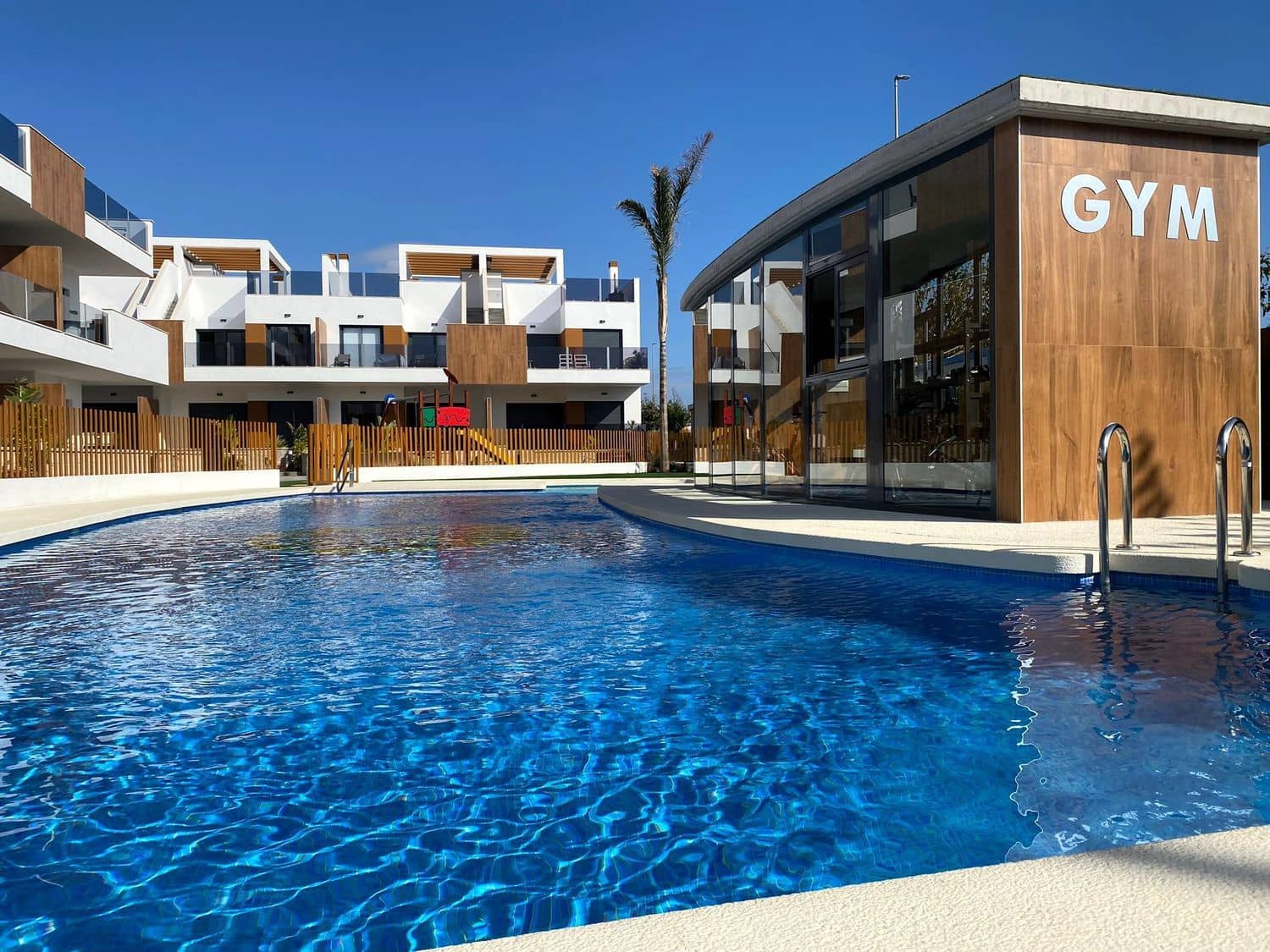 2 chambre Appartement à vendre à Pilar de la Horadada avec piscine garage - 259 900 € (Ref: 8797184)