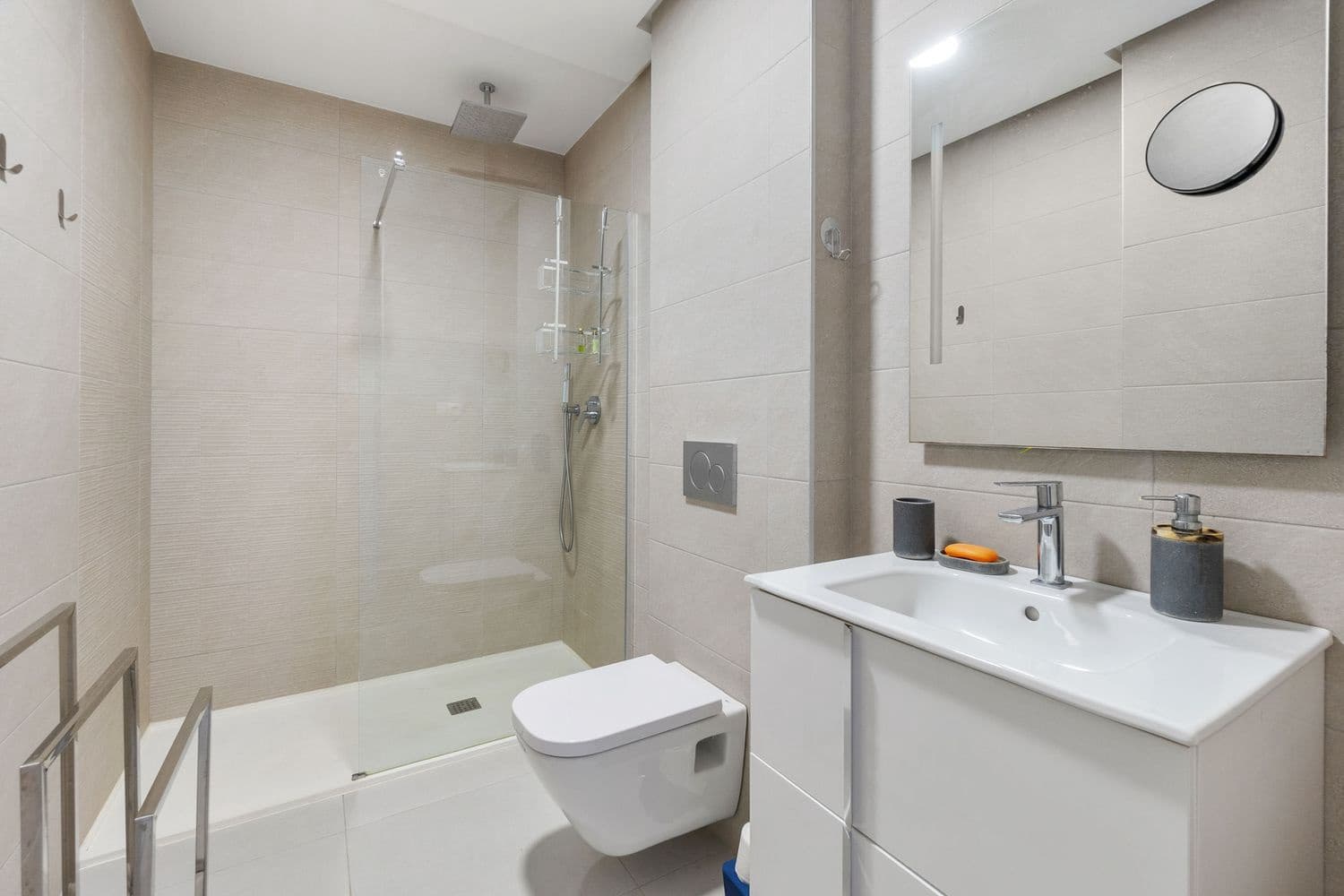 2 bedroom Apartment for sale in Orihuela Costa with pool garage - € 289,000 (Ref: 8836037)