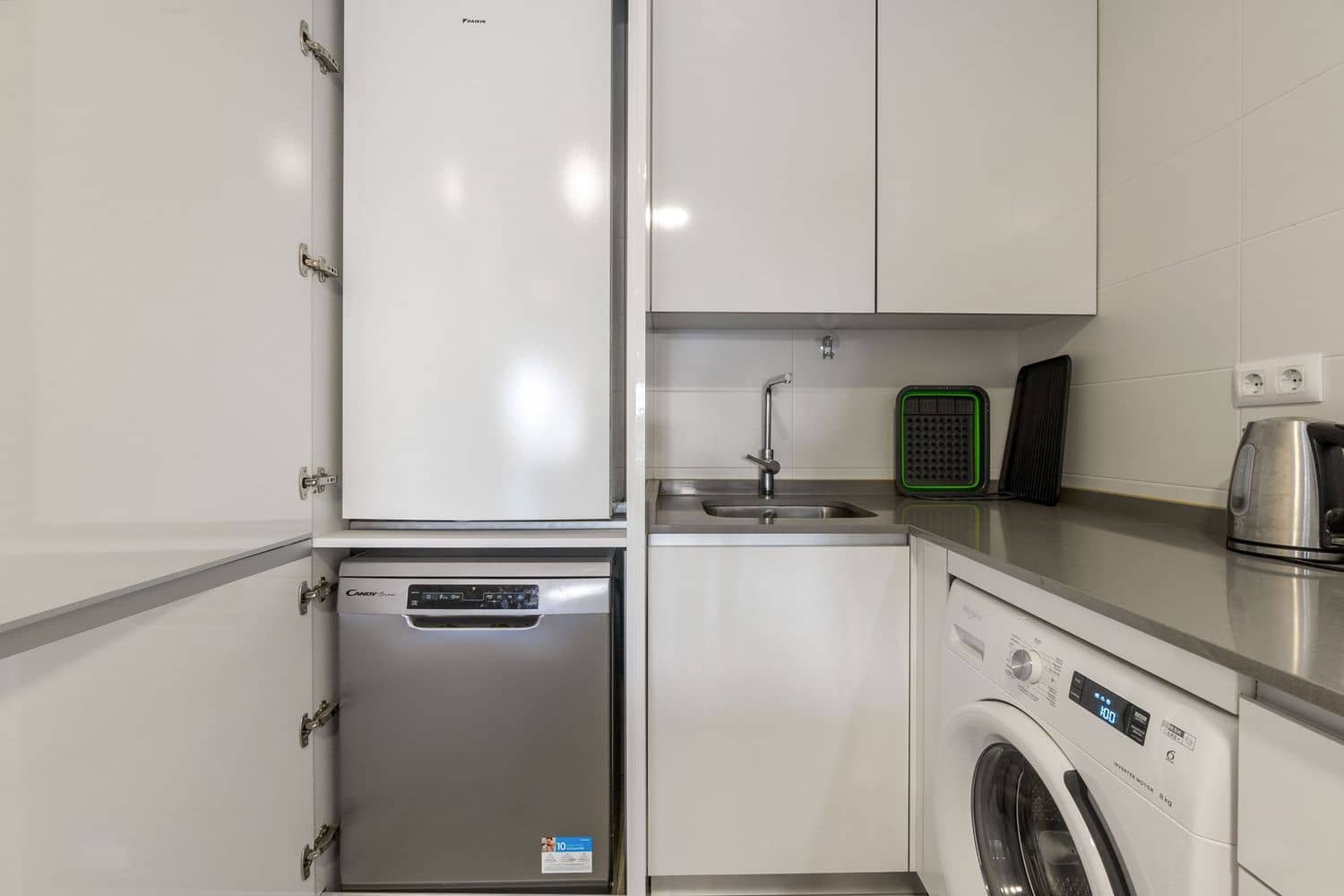 2 bedroom Apartment for sale in Orihuela Costa with pool garage - € 289,000 (Ref: 8836037)