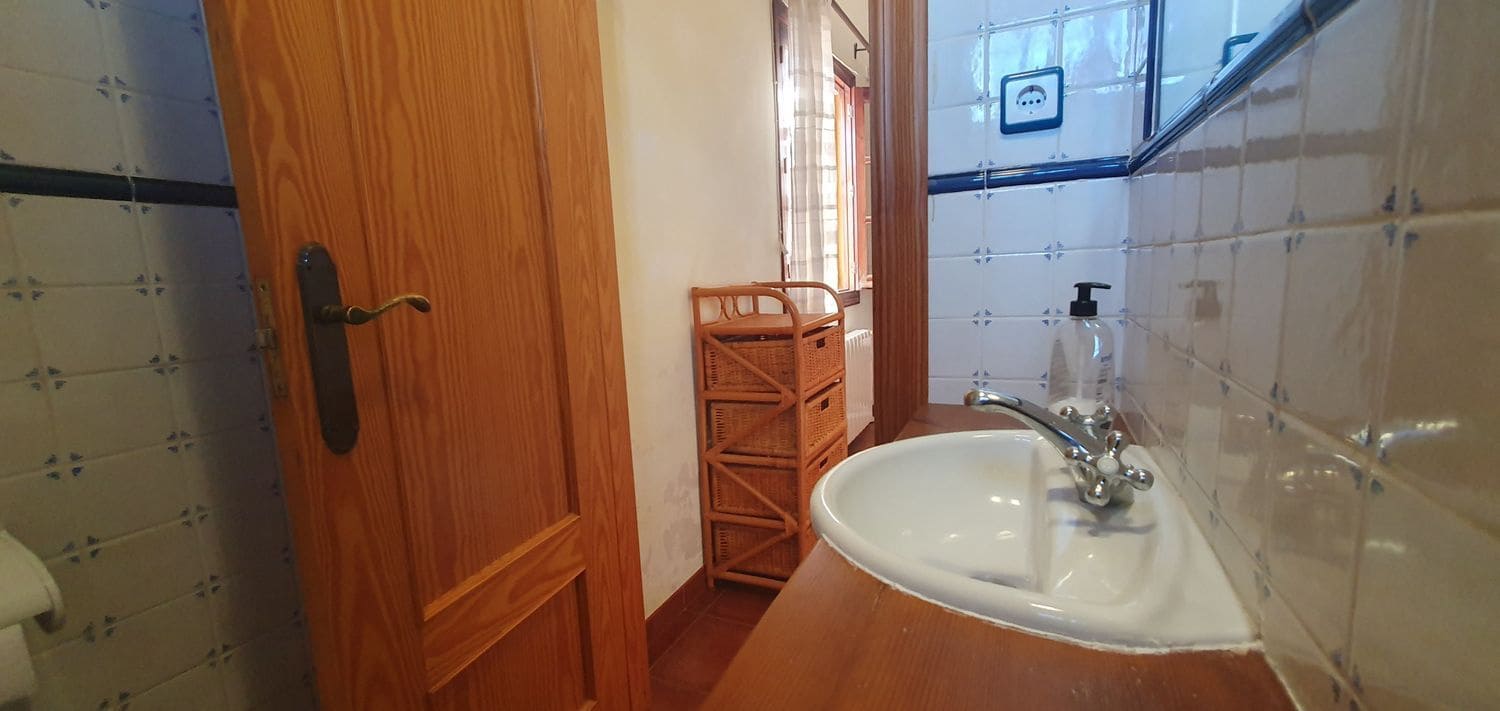 5 chambre Villa/Maison à vendre à Gea y Truyols avec piscine garage - 320 000 € (Ref: 8840569)