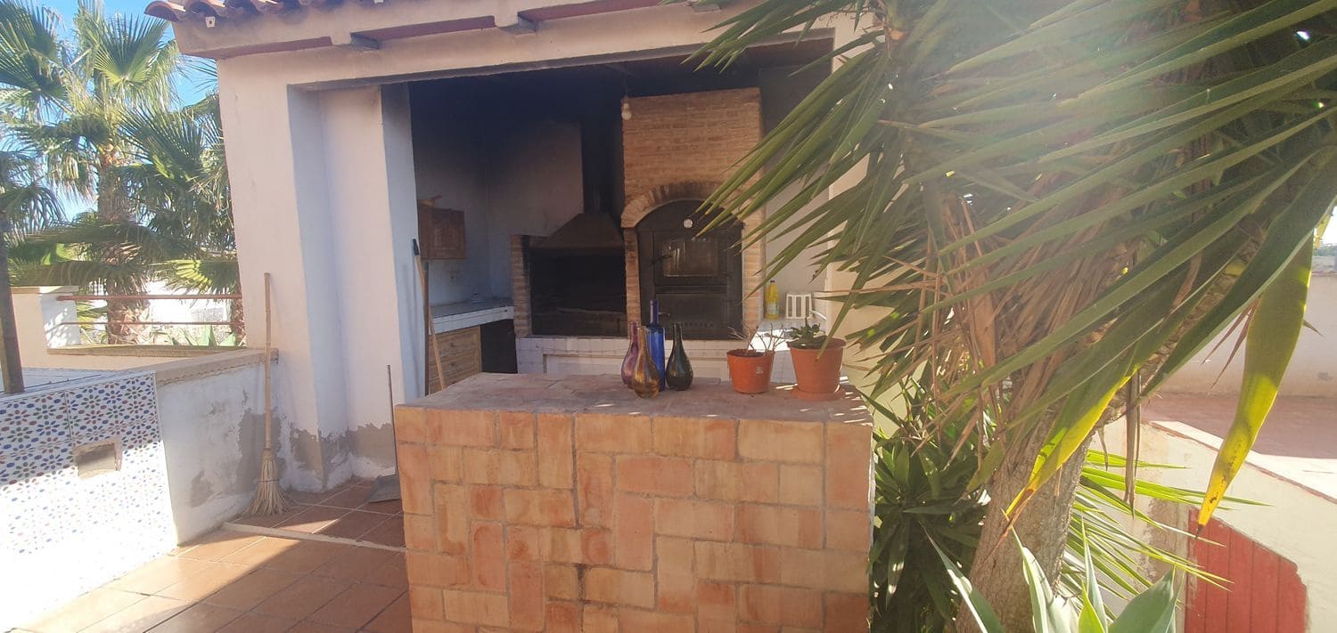 5 chambre Villa/Maison à vendre à Gea y Truyols avec piscine garage - 320 000 € (Ref: 8840569)