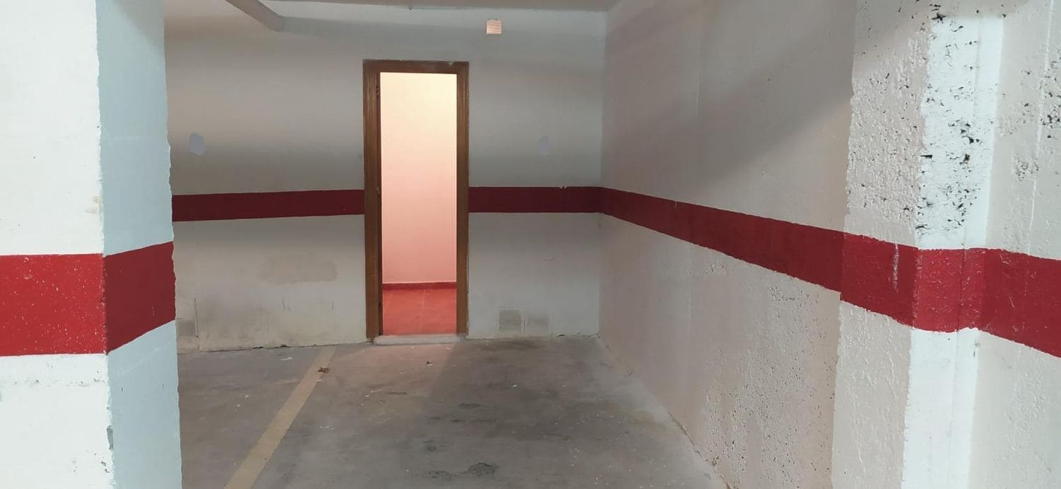 Garage til salg i Torrevieja - € 12.500 (Ref: 8842901)