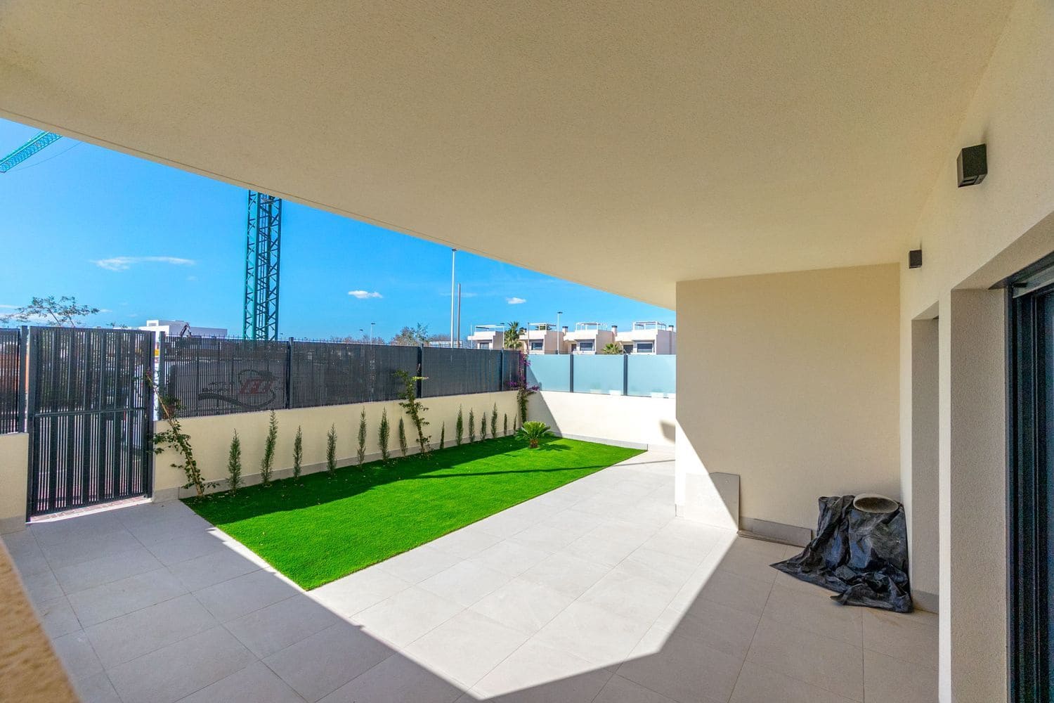 2 soveværelse Lejlighed til salg i La Veleta med swimmingpool garage - € 345.000 (Ref: 8842902)