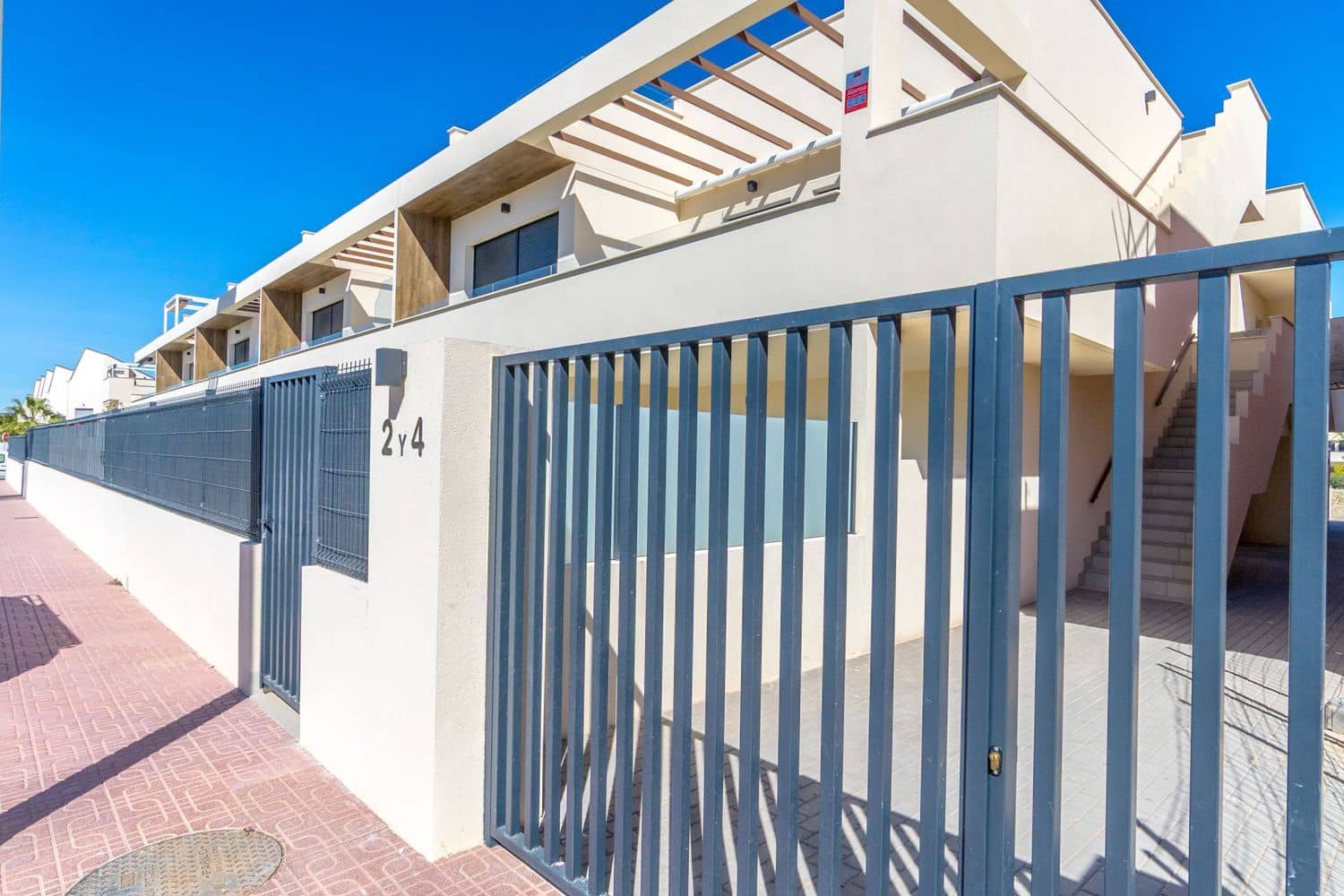 2 soveværelse Lejlighed til salg i La Veleta med swimmingpool garage - € 345.000 (Ref: 8842902)