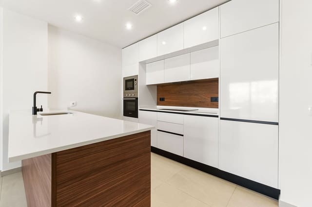 2 quarto Apartamento para venda em La Veleta, Torrevieja com piscina garagem - 355 000 € (Ref: 8842903)