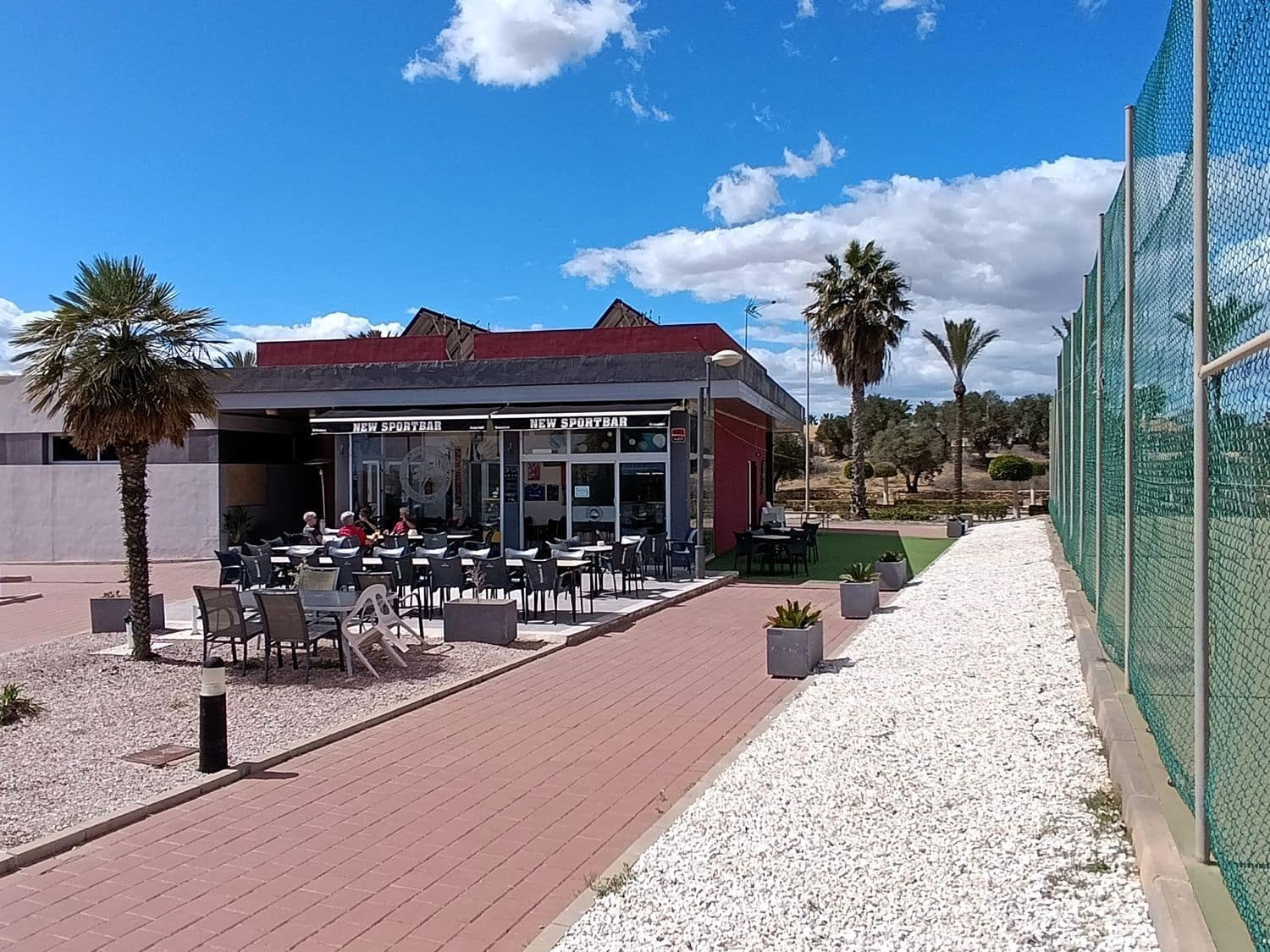 Grond te koop in Hacienda del Alamo - € 7.300.000 (Ref: 8859457)