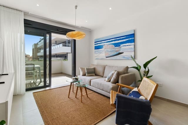 Apartamento de 3 habitaciones en Playa Flamenca, Orihuela en venta con piscina garaje - 499.000 € (Ref: 8881332)