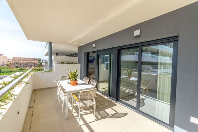 Apartamento de 3 habitaciones en Playa Flamenca, Orihuela en venta con piscina garaje - 499.000 € (Ref: 8881332)