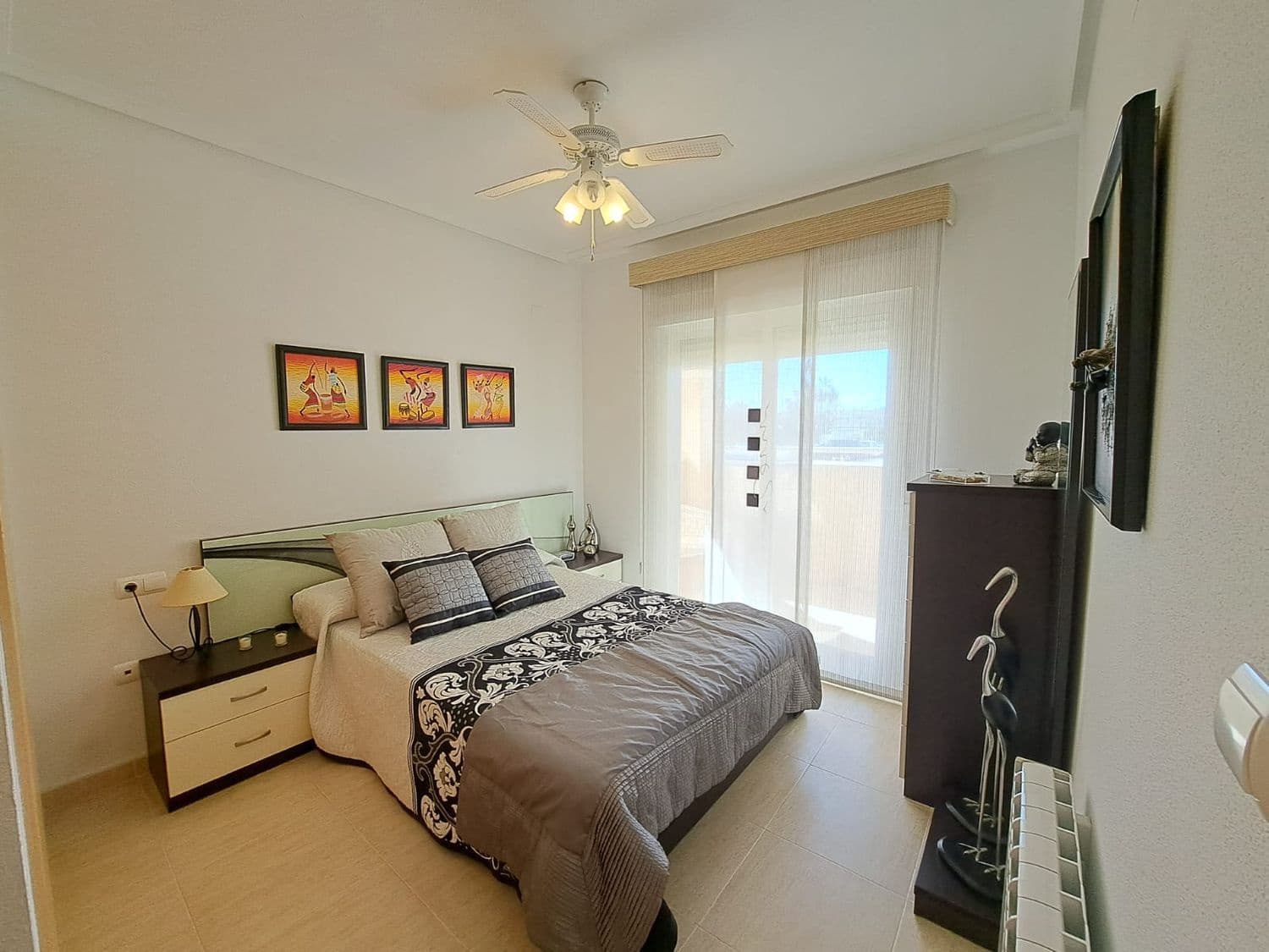 2 soveværelse Lejlighed til salg i Torrevieja med swimmingpool garage - € 156.900 (Ref: 8926061)