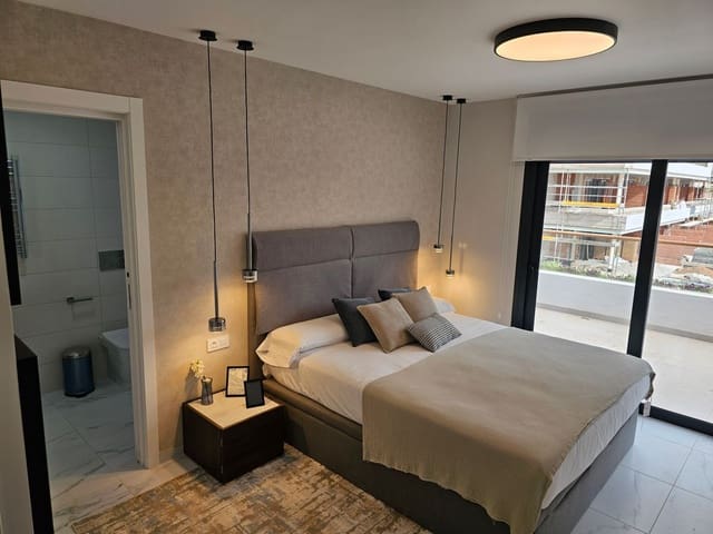 2 makuuhuone Huoneisto myytävänä paikassa El Chaparral - La Siesta - La Torreta, Torrevieja mukana uima-altaan 
autotalli - 329 000 € (Ref: 8936442)