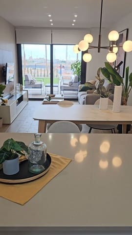 Apartamento de 2 habitaciones en El Chaparral - La Siesta - La Torreta, Torrevieja en venta con piscina garaje - 293.000 € (Ref: 8938394)