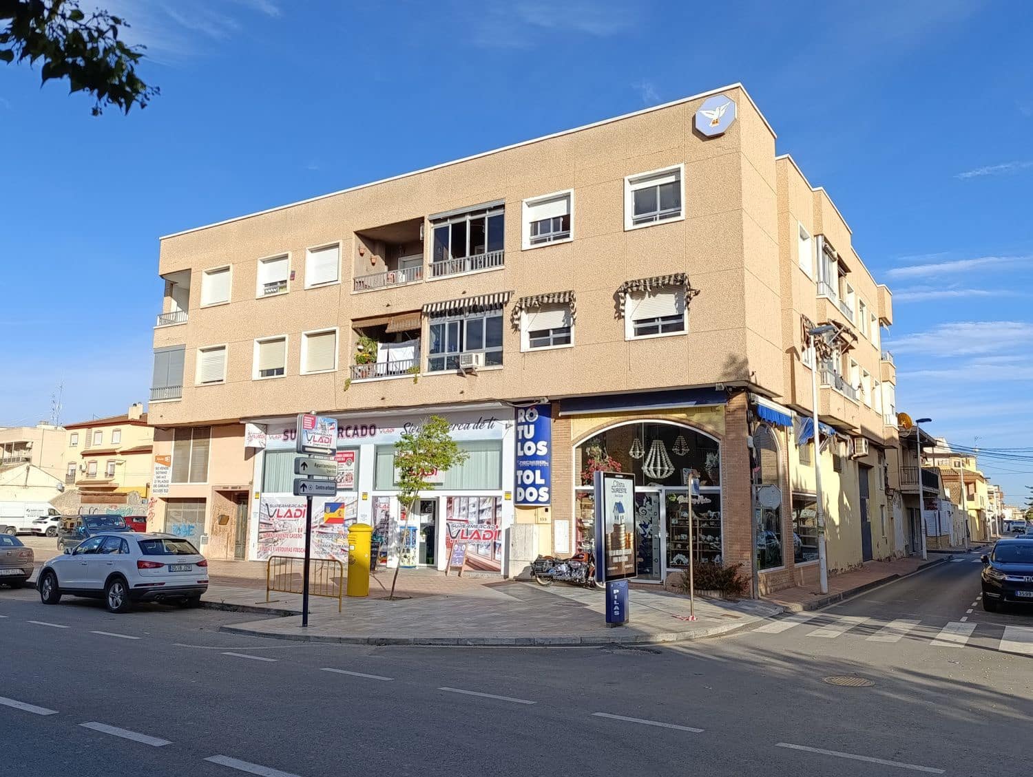 3 makuuhuone Huoneisto myytävänä paikassa San Pedro del Pinatar mukana 
autotalli - 125 000 € (Ref: 8961050)