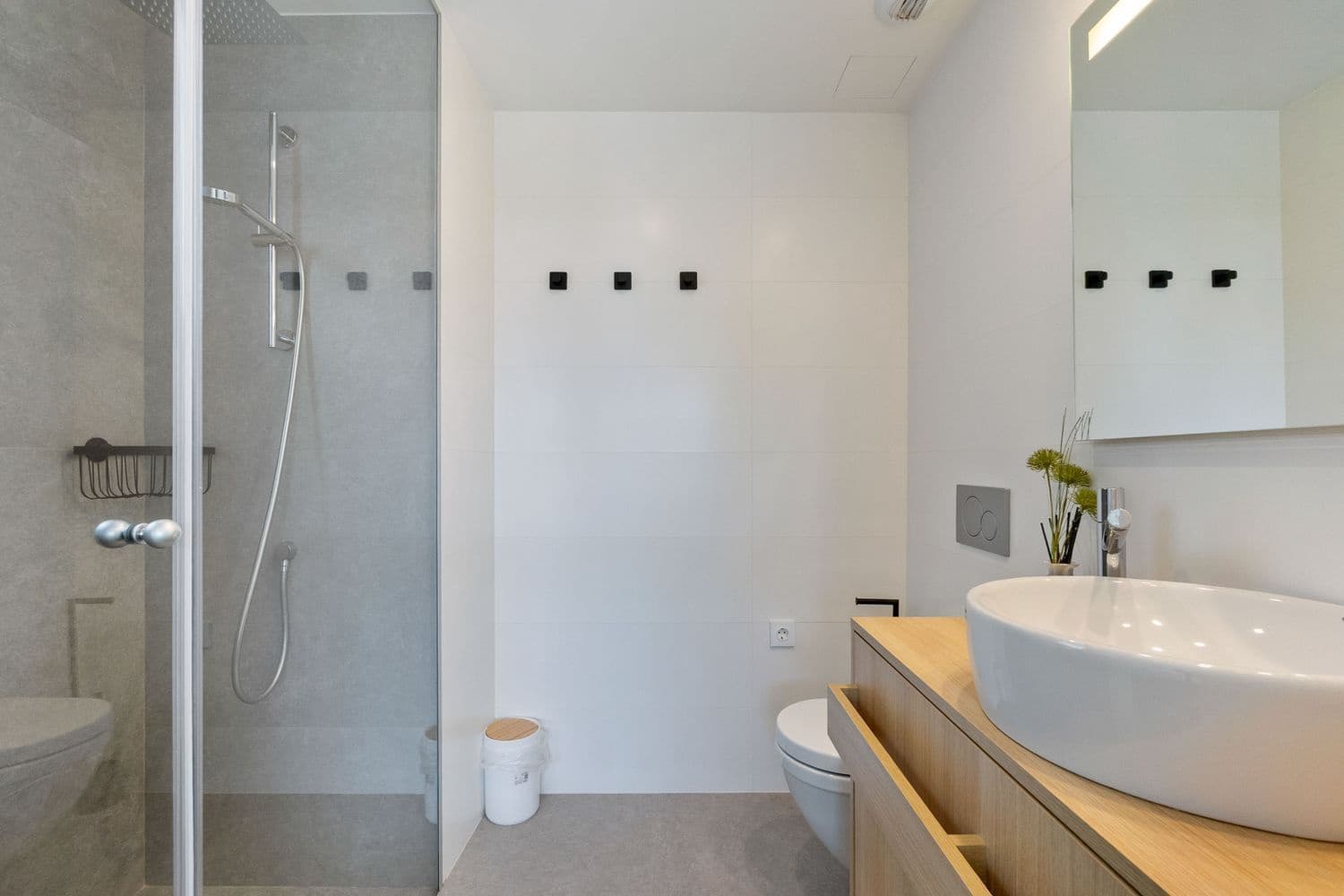 Apartamento de 2 habitaciones en Las Colinas Golf en venta con piscina garaje - 447.000 € (Ref: 8980110)