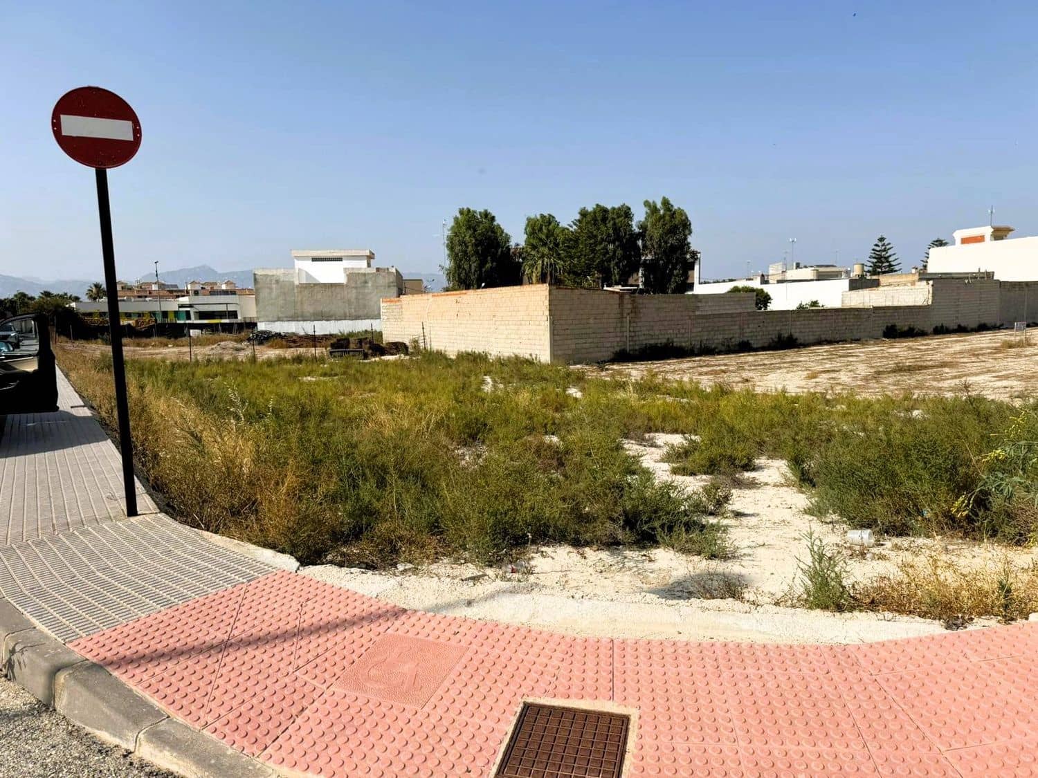 Mark till salu i Cox - 310 000 € (Ref: 9100289)