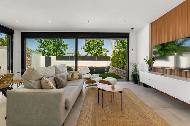 3 bedroom Villa for sale in Santiago de la Ribera, San Javier with pool garage - € 686,000 (Ref: 9102620)