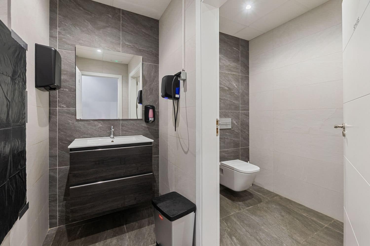 Restaurang/Bar att hyra i Torrevieja - 600 € (Ref: 9108305)