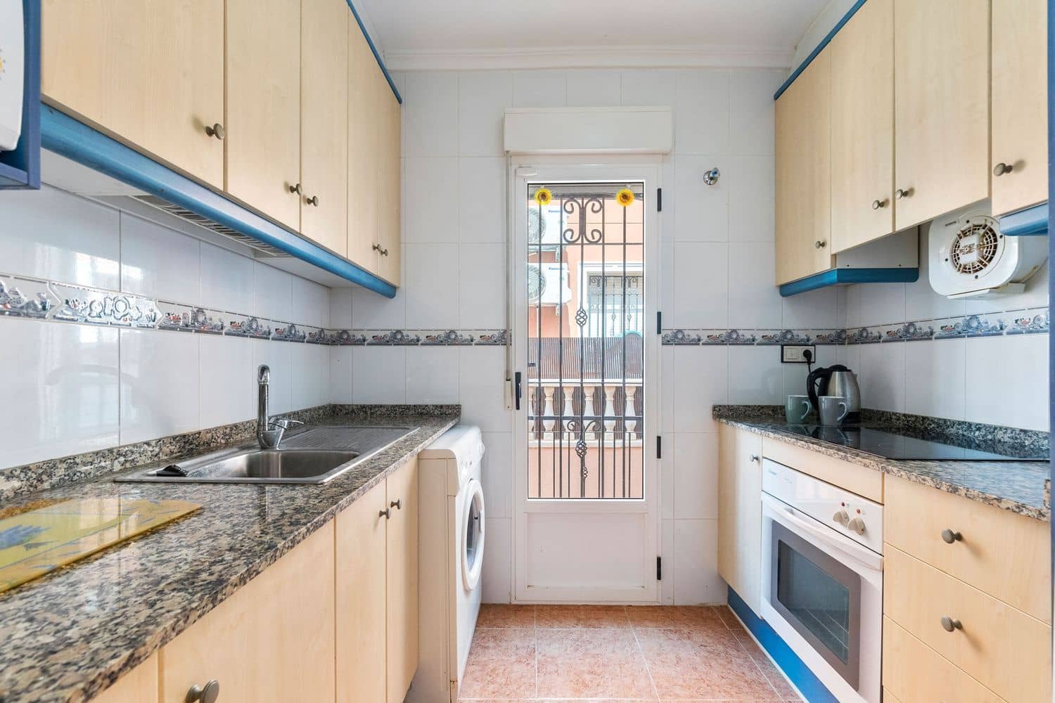 3 soveværelse Byhus til salg i Los Montesinos med swimmingpool garage - € 174.900 (Ref: 9111788)