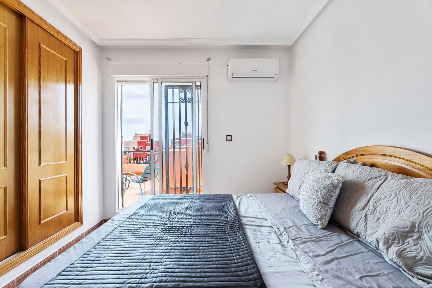 3 soveværelse Byhus til salg i Los Montesinos med swimmingpool garage - € 174.900 (Ref: 9111788)