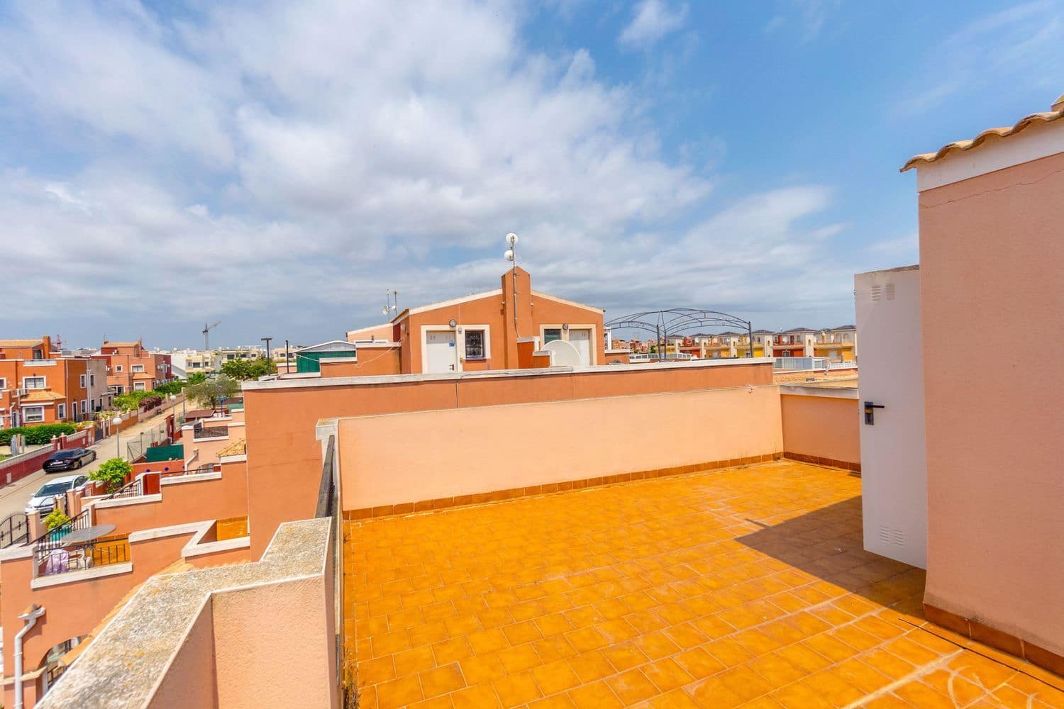 3 soveværelse Byhus til salg i Los Montesinos med swimmingpool garage - € 174.900 (Ref: 9111788)