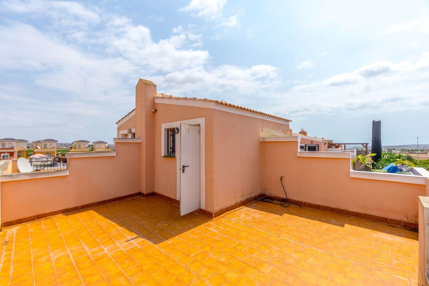 3 soveværelse Byhus til salg i Los Montesinos med swimmingpool garage - € 174.900 (Ref: 9111788)