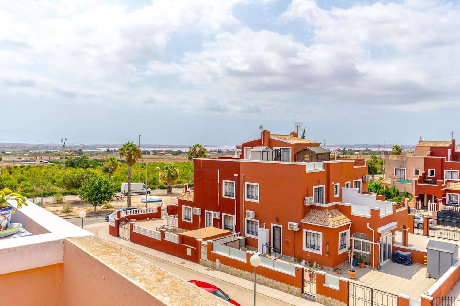 3 soveværelse Byhus til salg i Los Montesinos med swimmingpool garage - € 174.900 (Ref: 9111788)