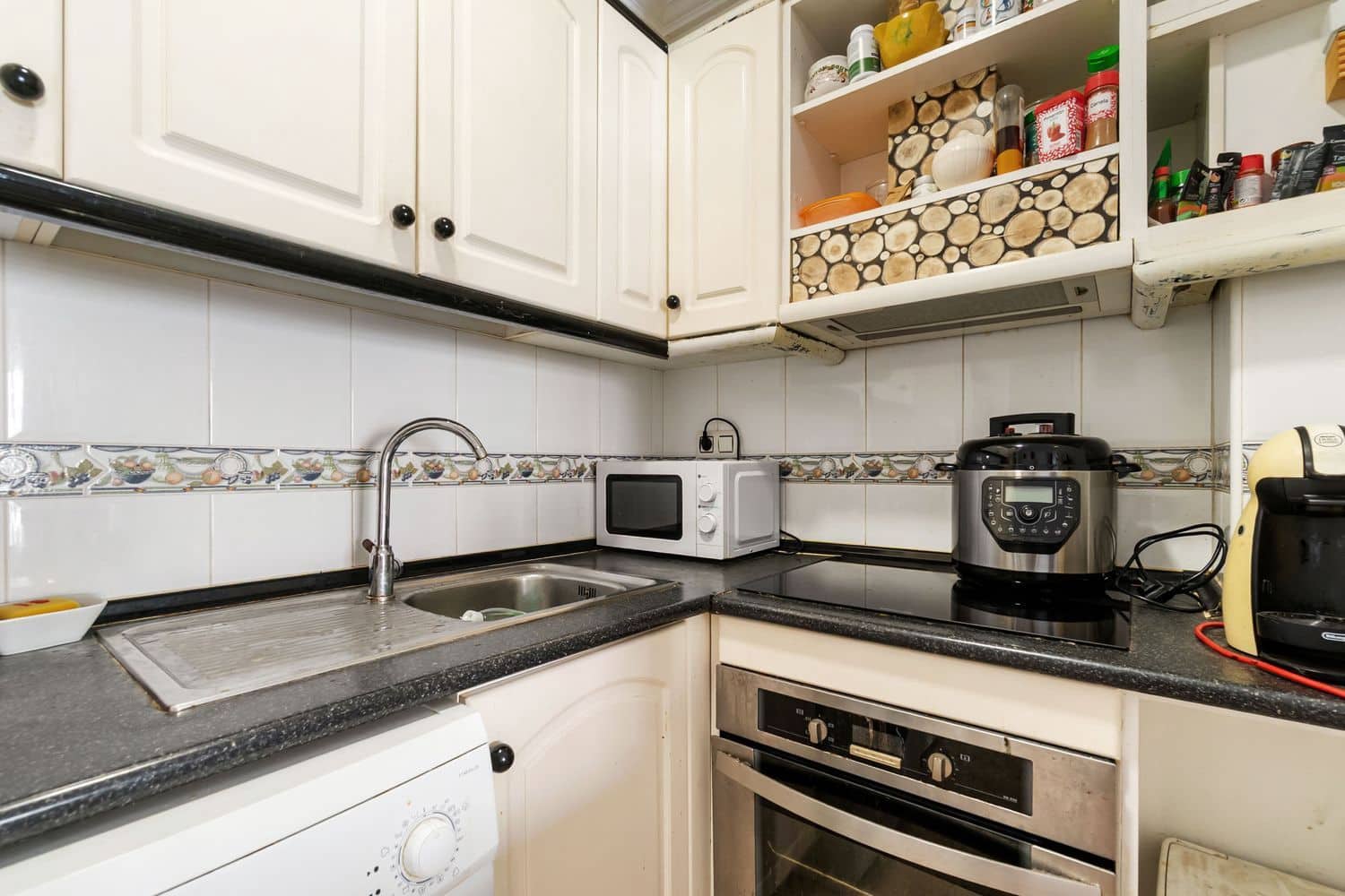 2 Zimmer Apartment zu verkaufen in Torrevieja mit Garage - 142.000 € (Ref: 9167212)