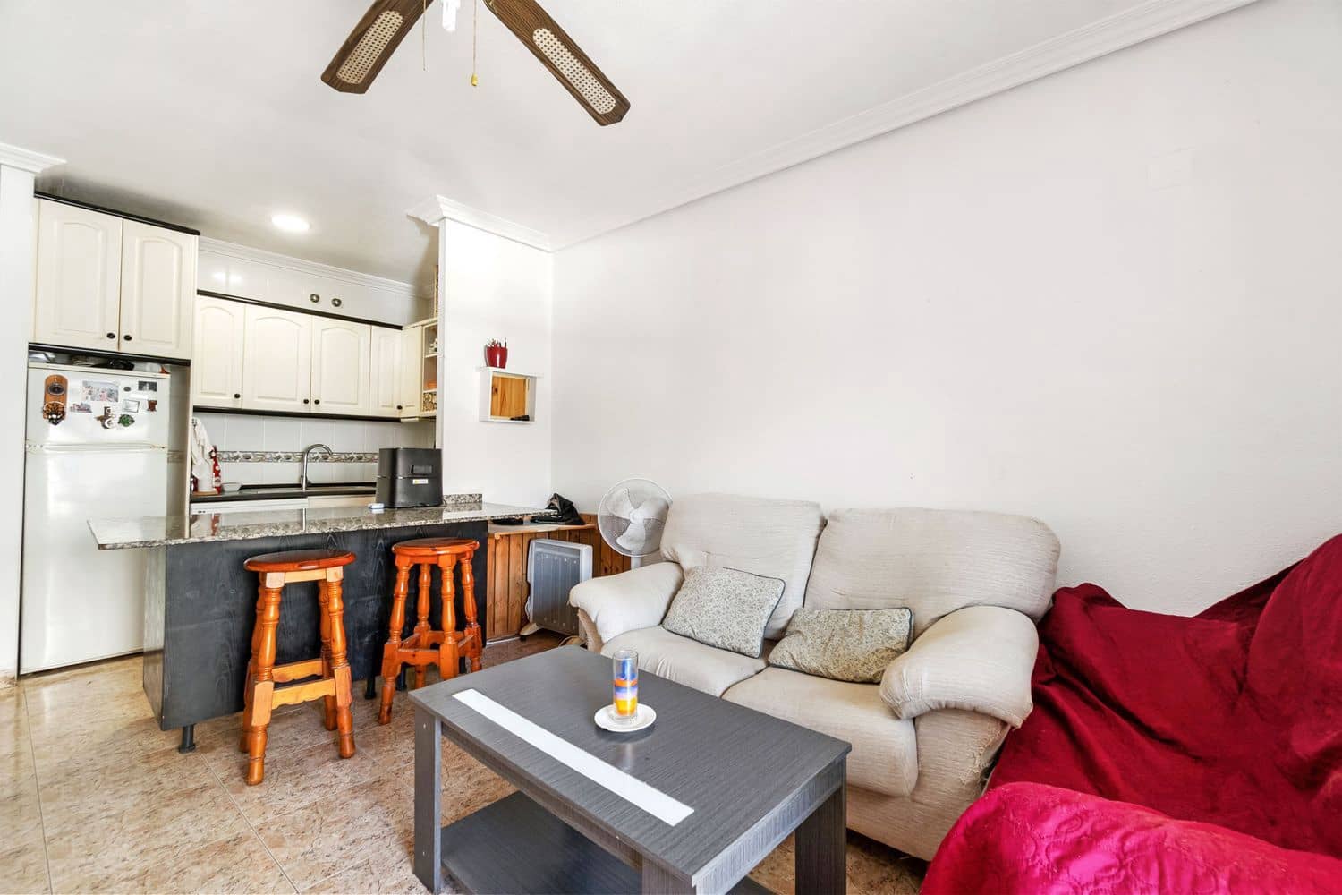 2 Zimmer Apartment zu verkaufen in Torrevieja mit Garage - 142.000 € (Ref: 9167212)