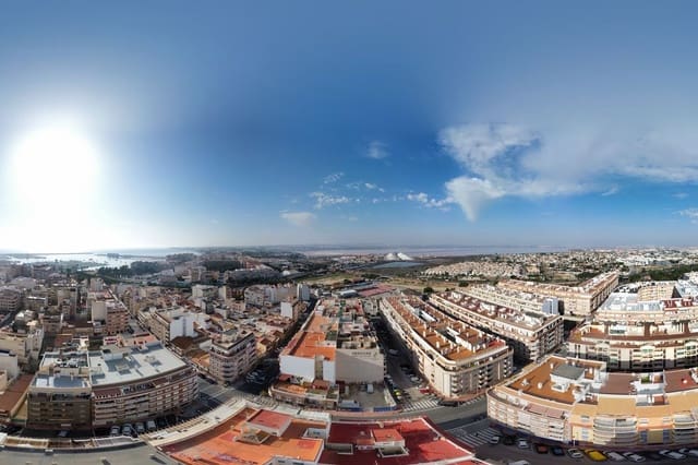 2 chambre Appartement à vendre à Parque de las Naciones, Torrevieja avec garage - 142 000 € (Ref: 9167212)