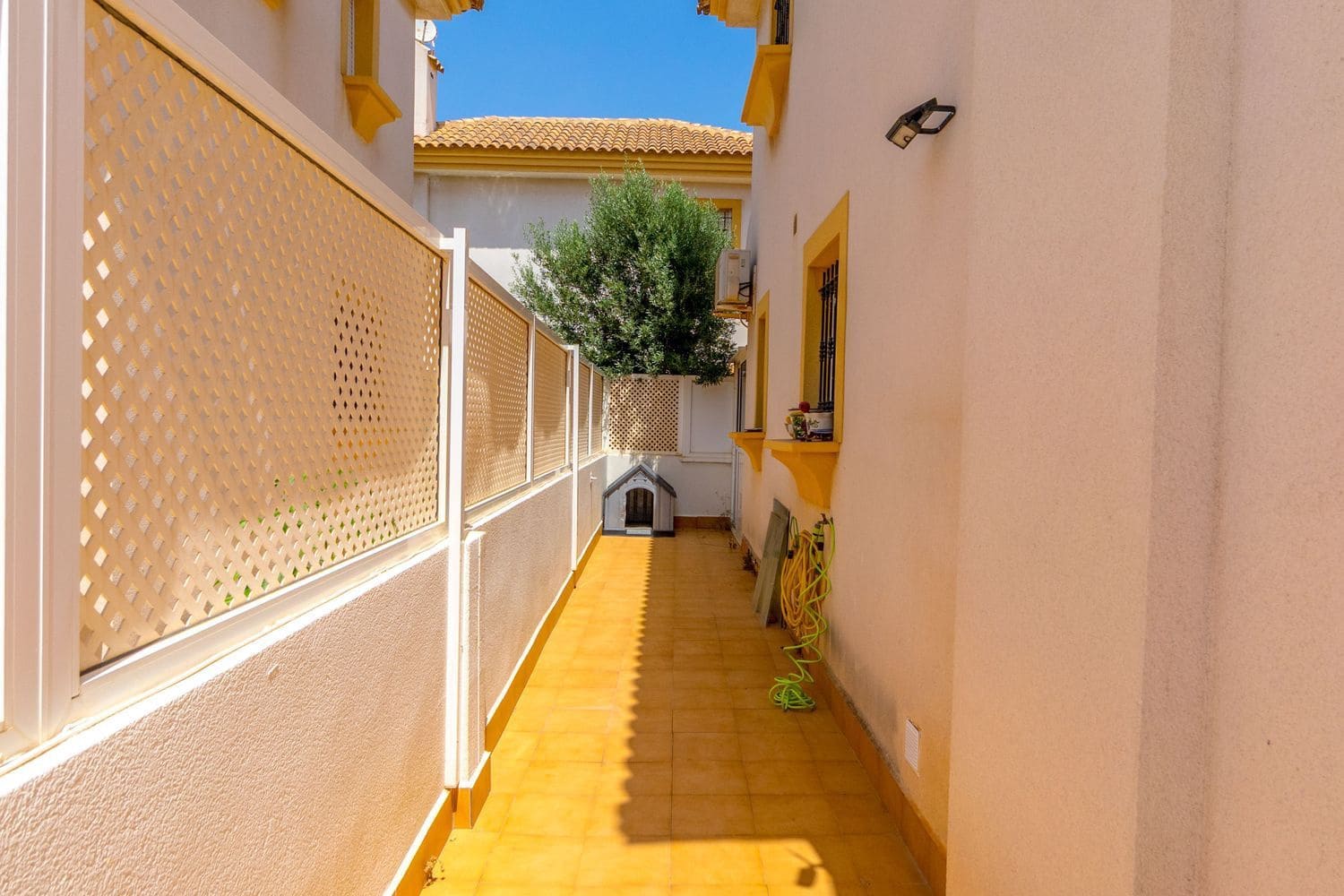 3 soveværelse Villa til salg i El Algar med swimmingpool garage - € 184.900 (Ref: 9167213)