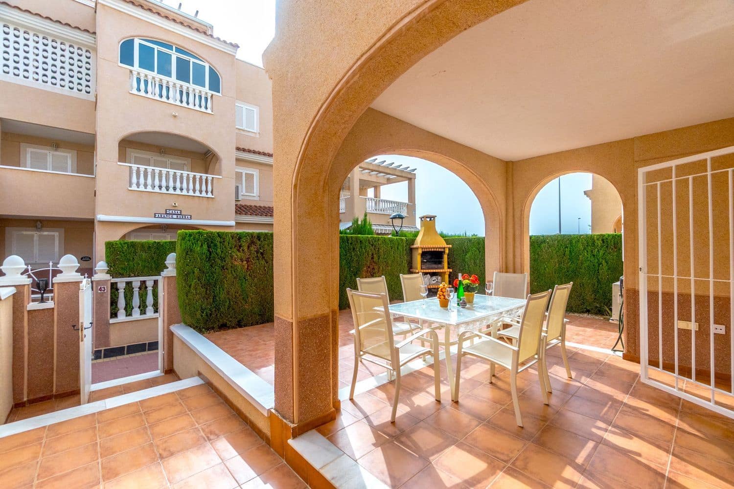 2 sypialnia Apartament na sprzedaż w Orihuela Costa z basenem garażem - 195 000 € (Ref: 9198301)