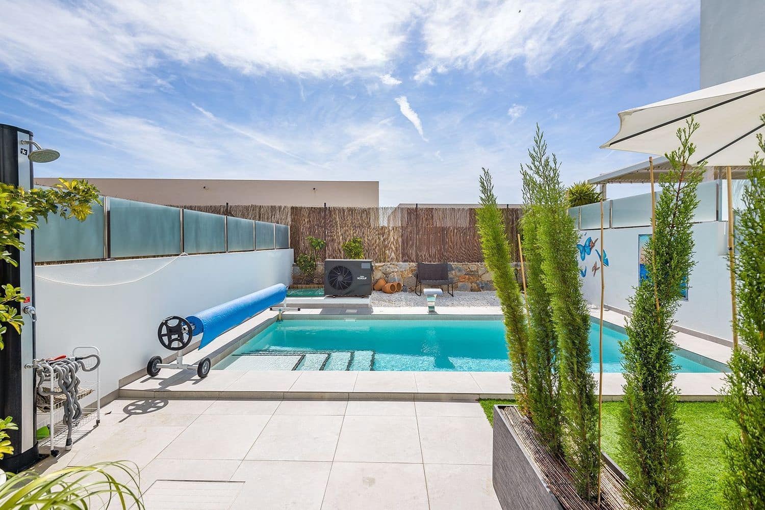 4 Zimmer Villa zu verkaufen in Orihuela Costa mit Pool Garage - 499.000 € (Ref: 9280687)