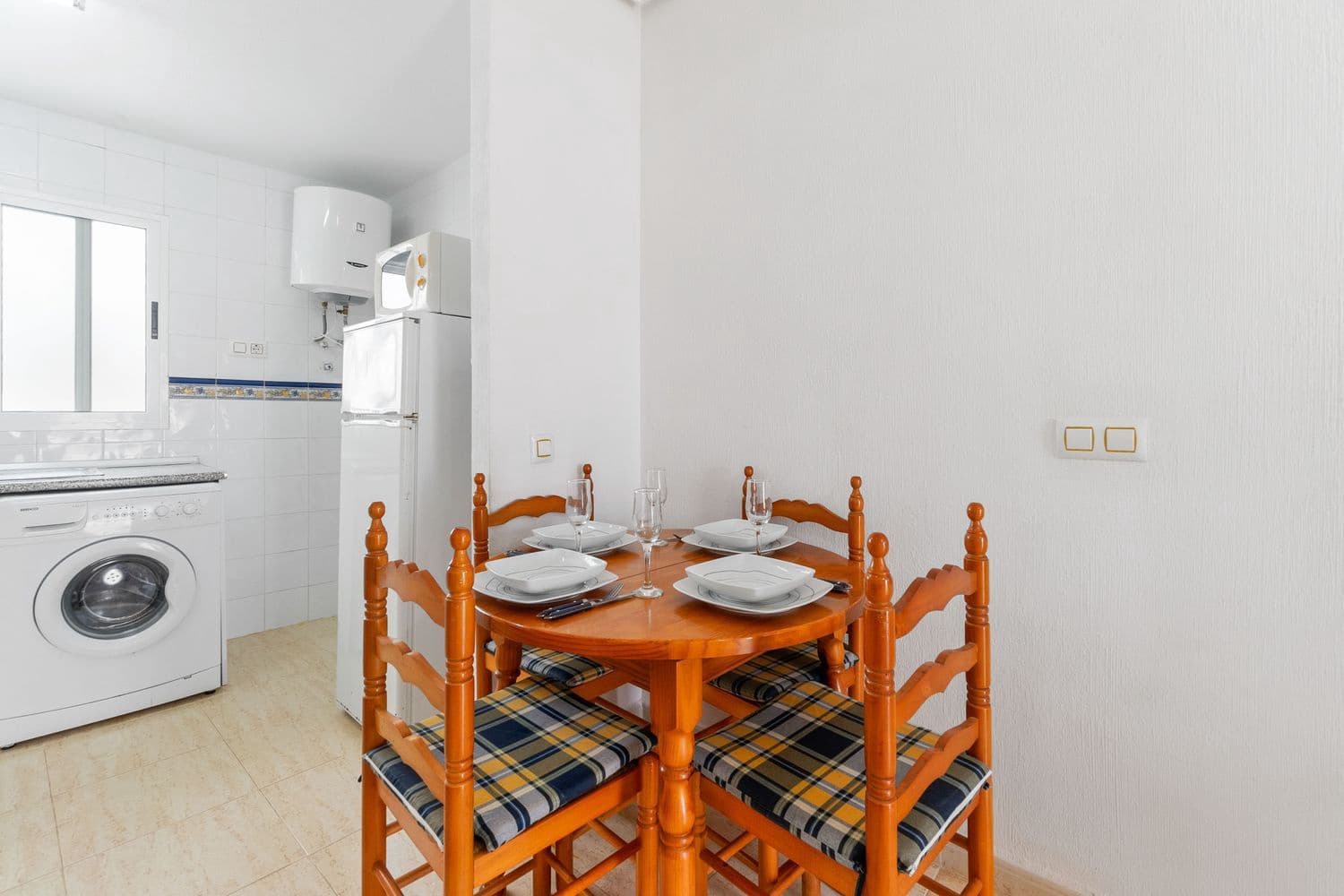 2 sypialnia Apartament na sprzedaż w Orihuela Costa z basenem garażem - 149 000 € (Ref: 9310233)