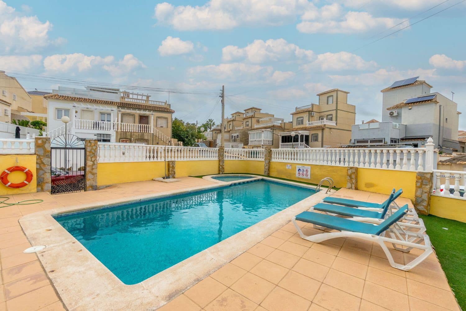 2 sypialnia Apartament na sprzedaż w Orihuela Costa z basenem garażem - 149 000 € (Ref: 9310233)