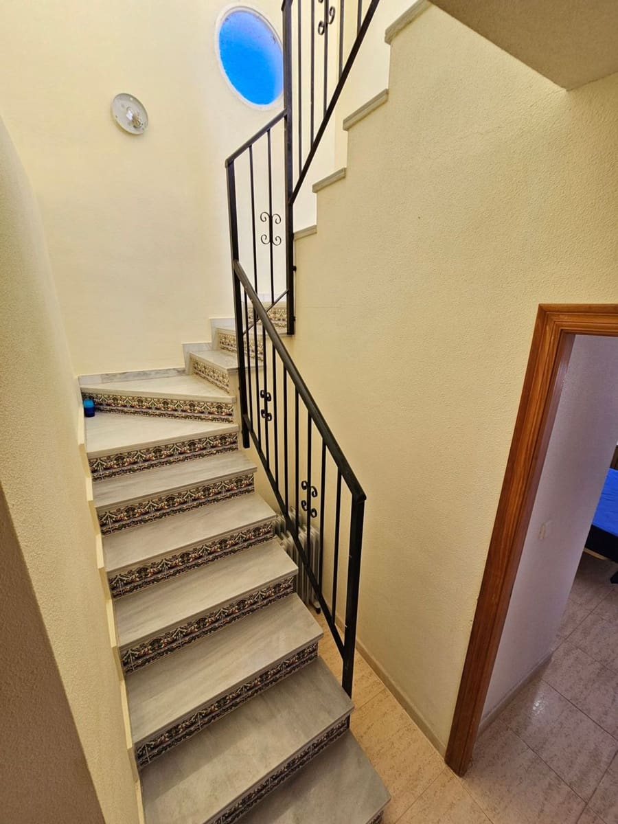 2 sypialnia Apartament na sprzedaż w Orihuela Costa z basenem garażem - 149 000 € (Ref: 9310233)